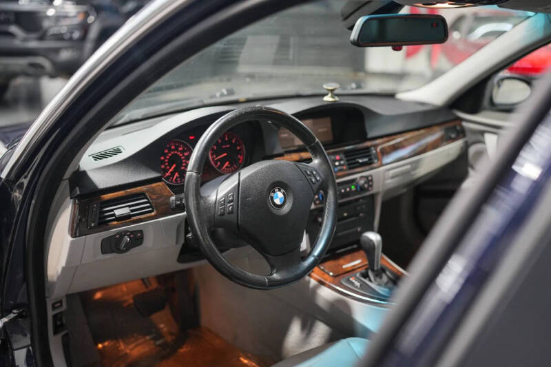 2006 BMW 3 Series 330i