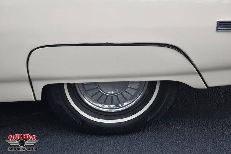 1962 Ford Thunderbird