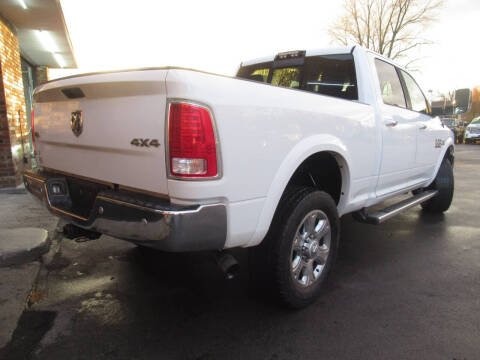 2016 RAM 3500 Laramie