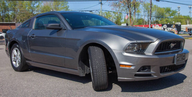 2013 Ford Mustang V6