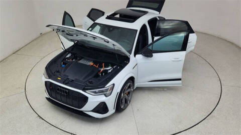 2023 Audi e-tron S Sportback quattro Prestige