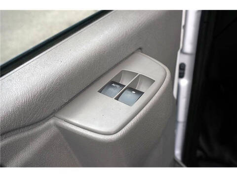 2016 Chevrolet Express 2500