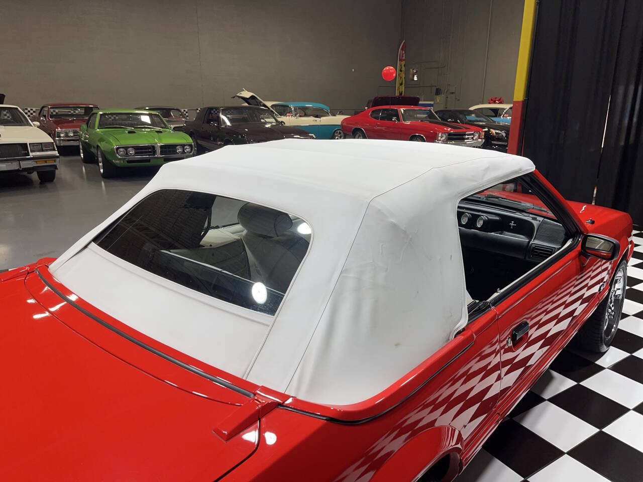 1992 Ford Mustang 60