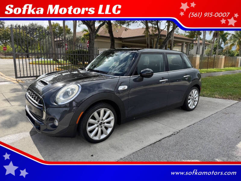 2015 MINI Cooper S's photo