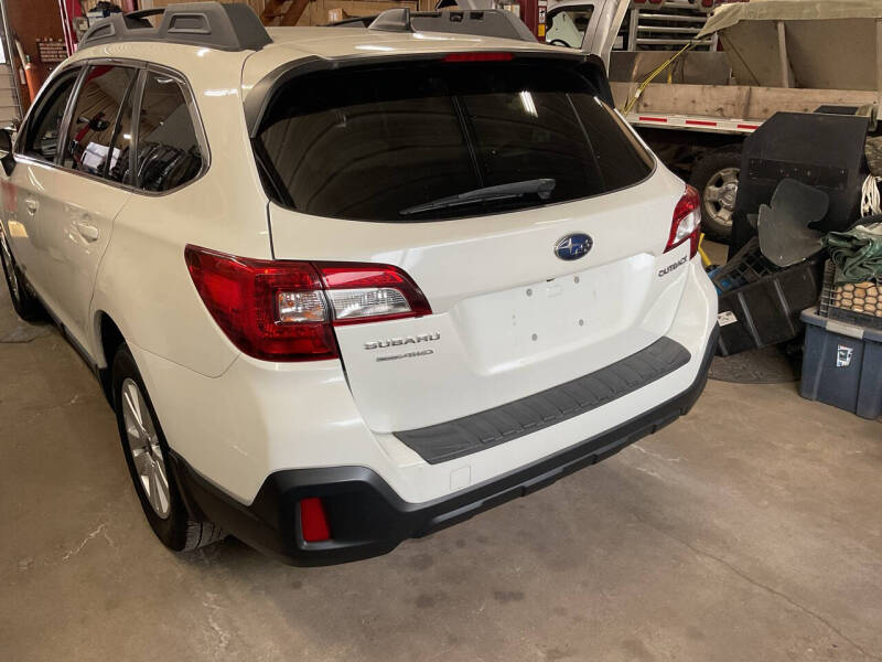 2018 Subaru Outback 2.5i Premium