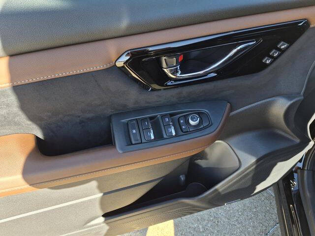 2025 Subaru Forester Touring Hybrid