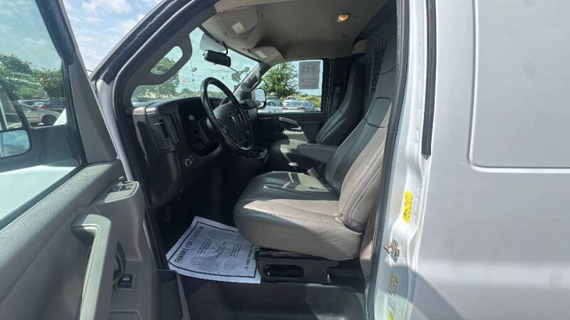 2021 Chevrolet Express 3500
