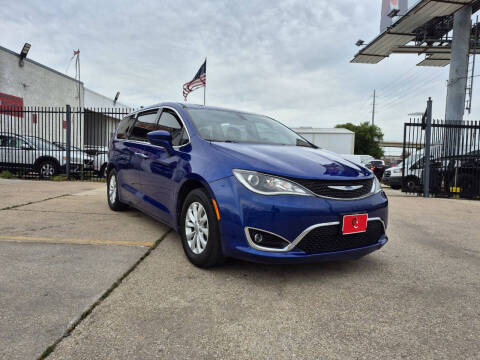 2019 Chrysler Pacifica Touring Plus