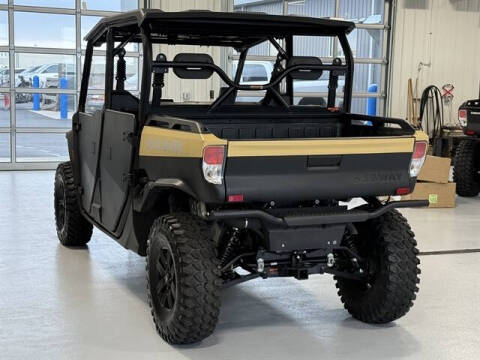 2025 Segway UT10 CREW