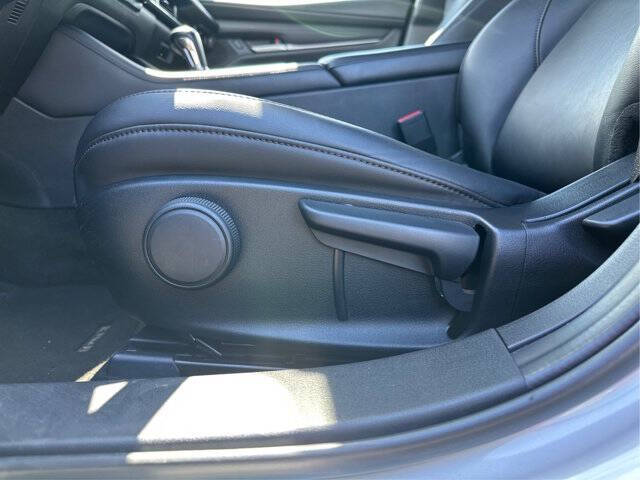 2025 Mazda Mazda3 Hatchback 2.5 S Select Sport