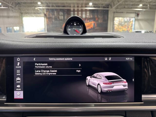 2018 Porsche Panamera 4S