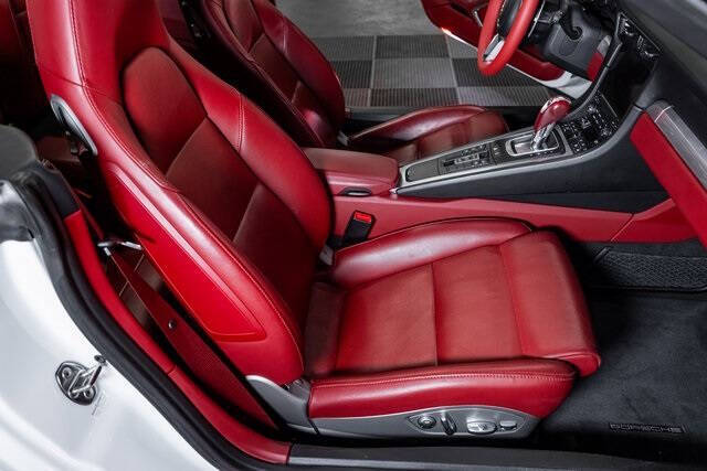 2017 Porsche 911 Carrera S