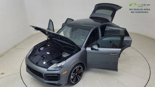 2023 Porsche Cayenne GTS Coupe