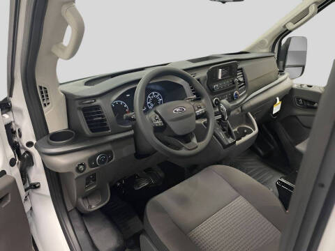 2025 Ford Transit 350