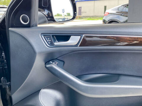 2014 Audi Q5 2.0T quattro Premium Plus