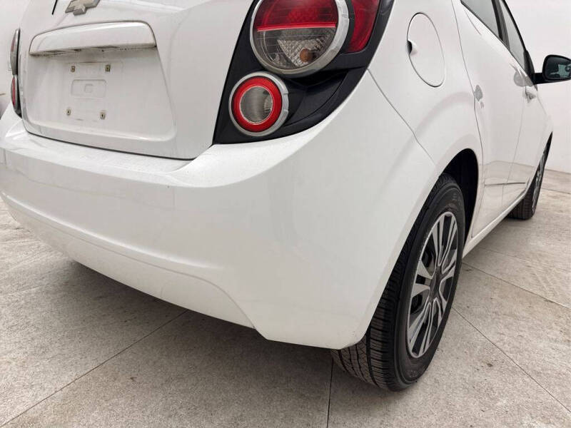 2014 Chevrolet Sonic LS Auto