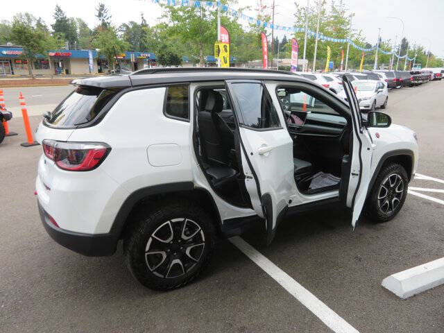 2024 Jeep Compass Trailhawk