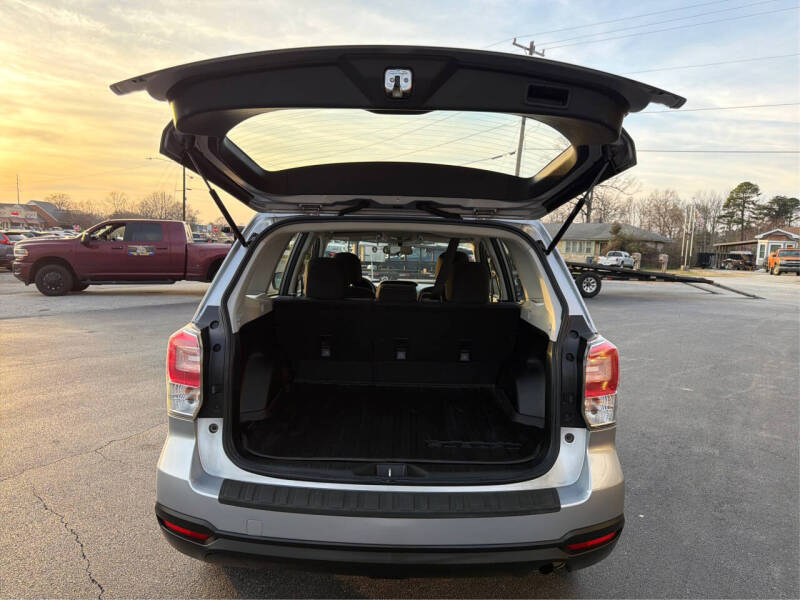2017 Subaru Forester 2.5i