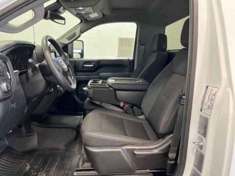 2025 GMC Sierra 2500HD Pro