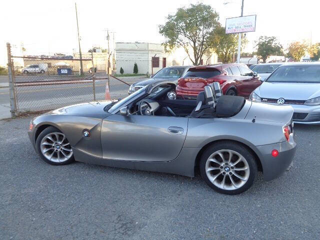 2003 BMW Z4 2.5i