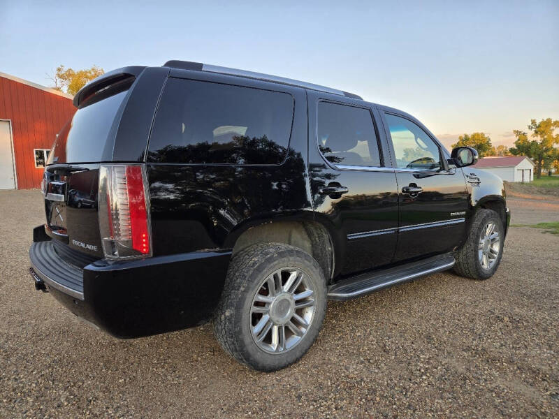 2013 Cadillac Escalade Luxury