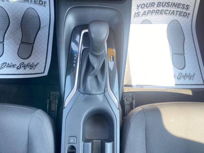 2023 Toyota Corolla LE