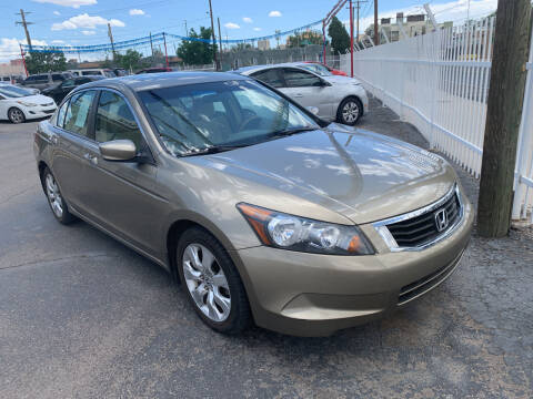 2009 Honda Accord for sale at Robert B Gibson Auto Sales INC in Albuquerque NM
