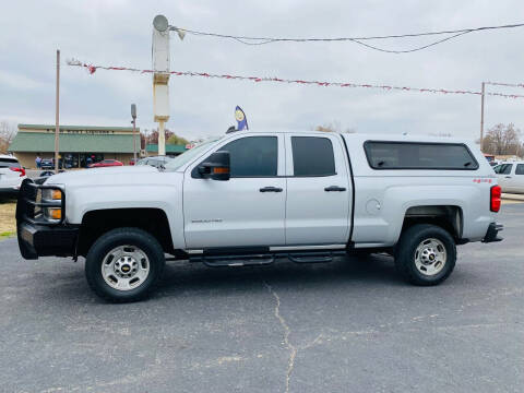 2017 Chevrolet Silverado 2500HD for sale at Pioneer Auto in Ponca City OK