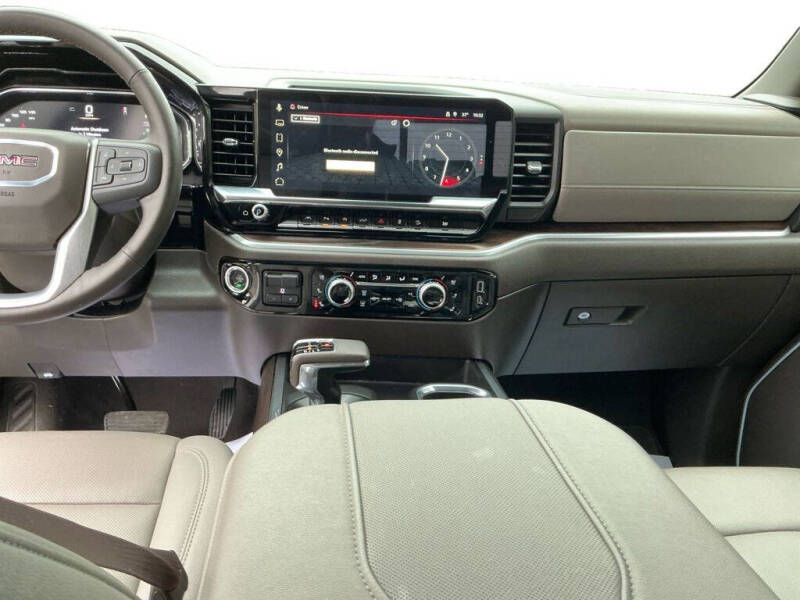 2025 GMC Sierra 1500