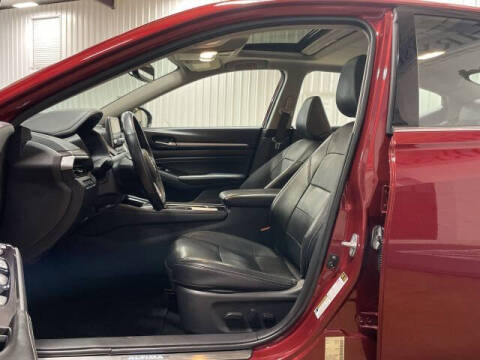 2021 Nissan Altima 2.5 Platinum