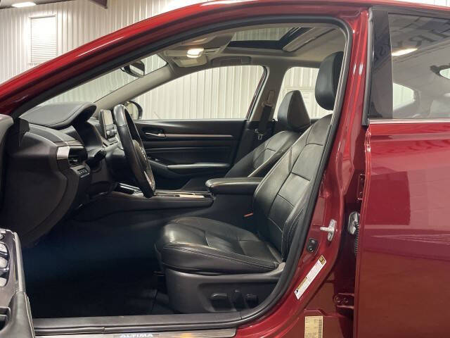 2021 Nissan Altima 2.5 Platinum