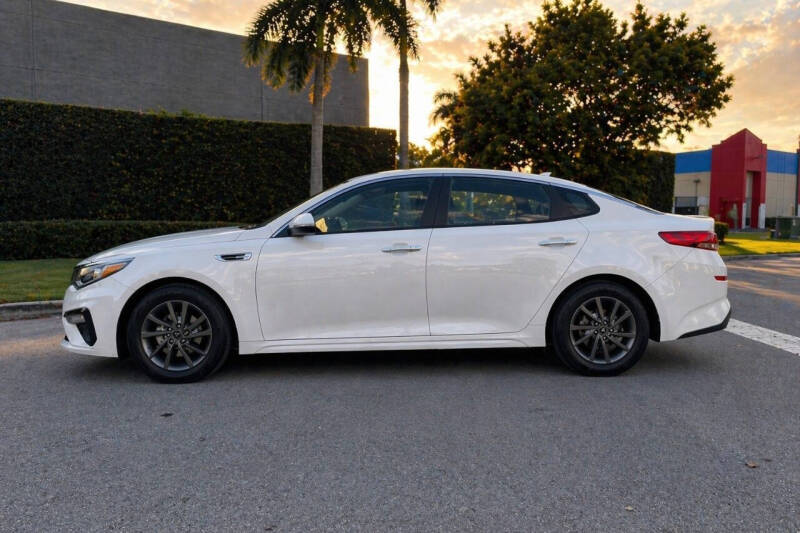 2019 Kia Optima LX