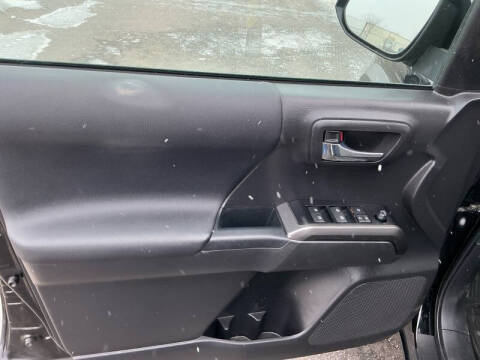 2023 Toyota Tacoma TRD Off-Road