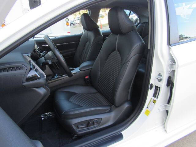 2023 Toyota Camry SE Nightshade