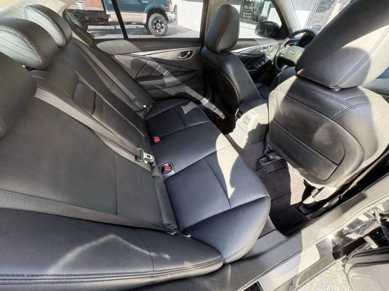 2016 Infiniti Q50 3.0T Premium