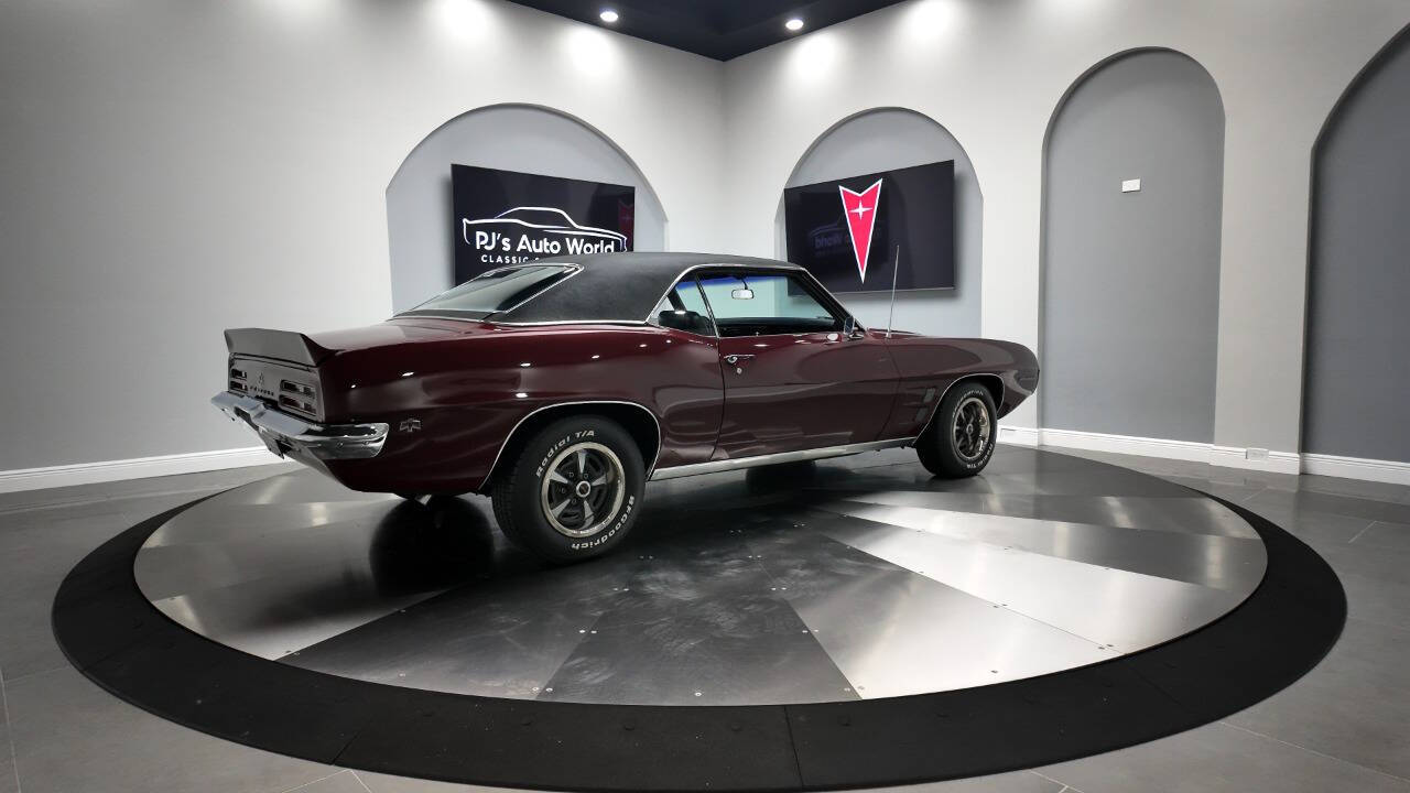 1969 Pontiac Firebird 38