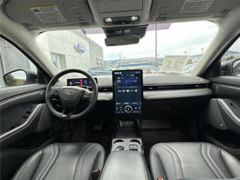 2022 Ford Mustang Mach-E Premium