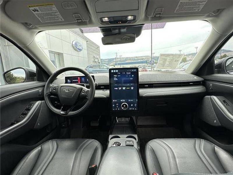 2022 Ford Mustang Mach-E Premium