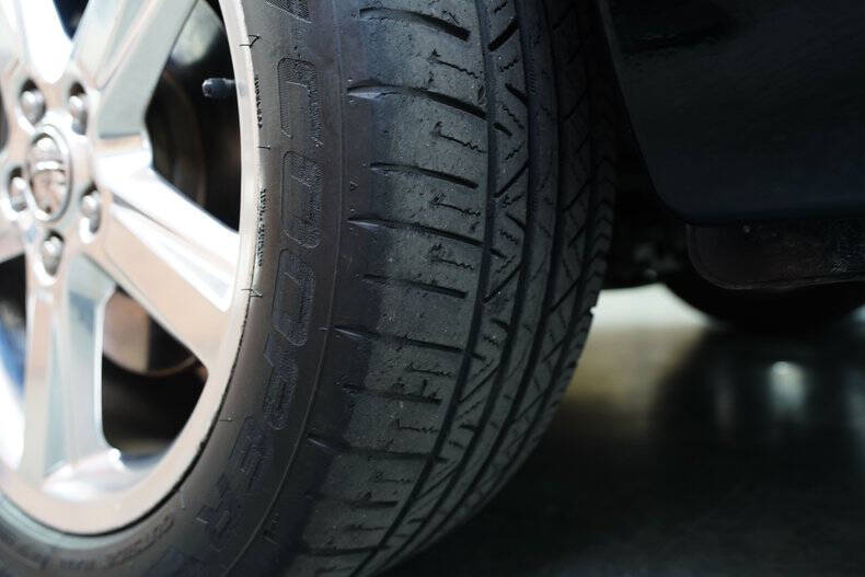 2003 Mercury Marauder