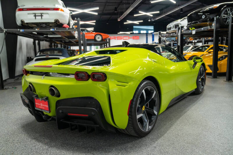 2022 Ferrari SF90 Stradale