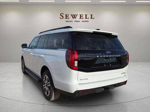 2026 Ford Expedition Active