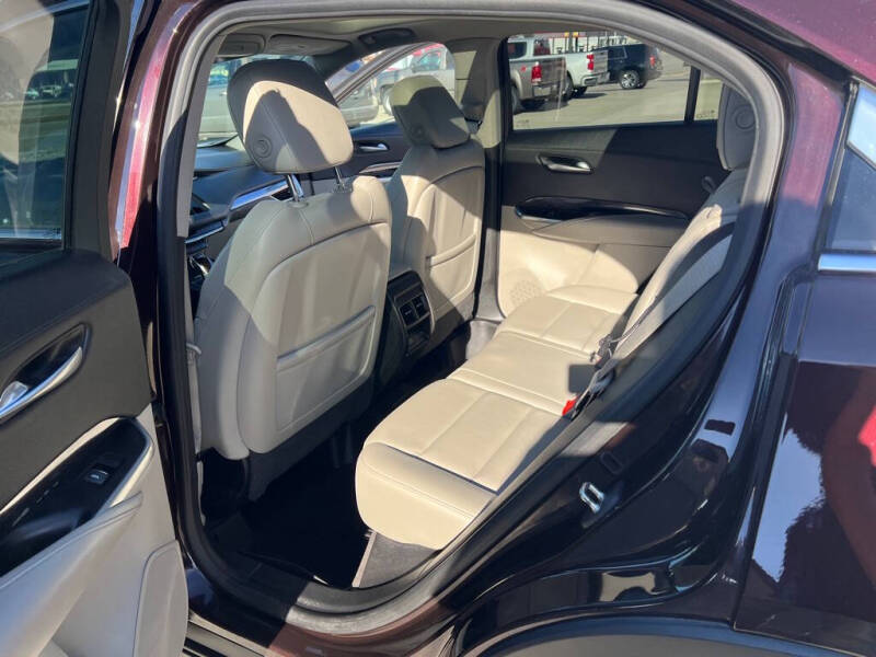 2020 Cadillac XT4 Luxury