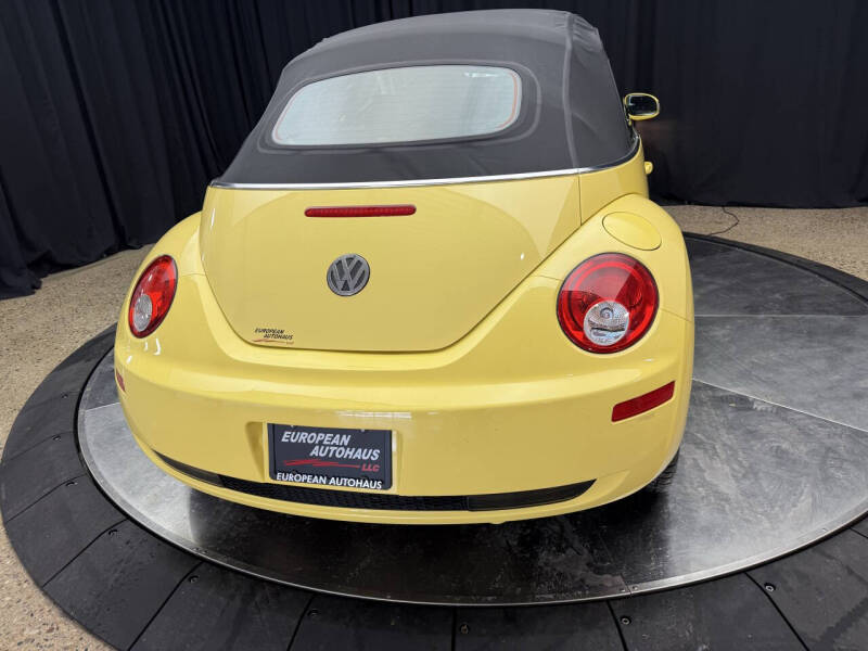 2007 Volkswagen New Beetle Convertible 2.5
