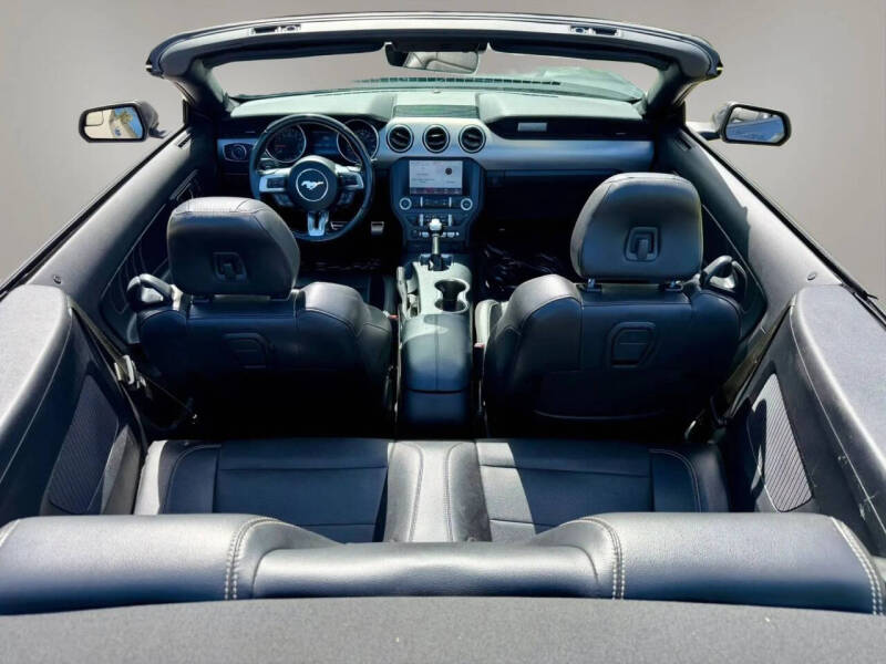 2021 Ford Mustang