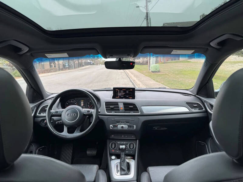 2017 Audi Q3 2.0T Prestige