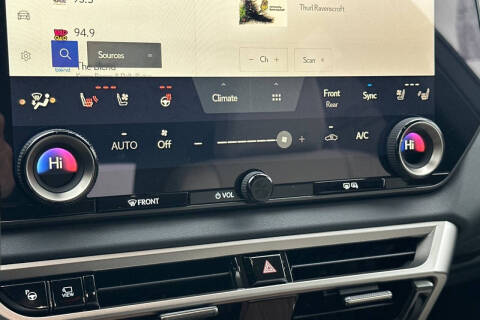 2026 Lexus RX 450h+ Luxury