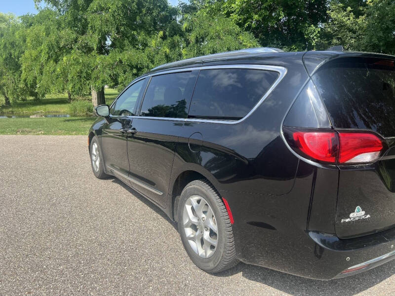 2020 Chrysler Pacifica Limited