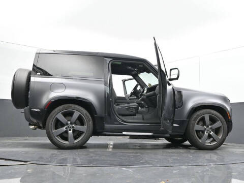 2023 Land Rover Defender 90 V8