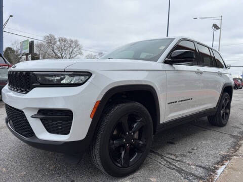 2022 Jeep Grand Cherokee Altitude