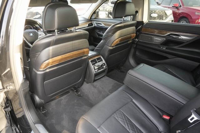 2016 BMW 7 Series 740i